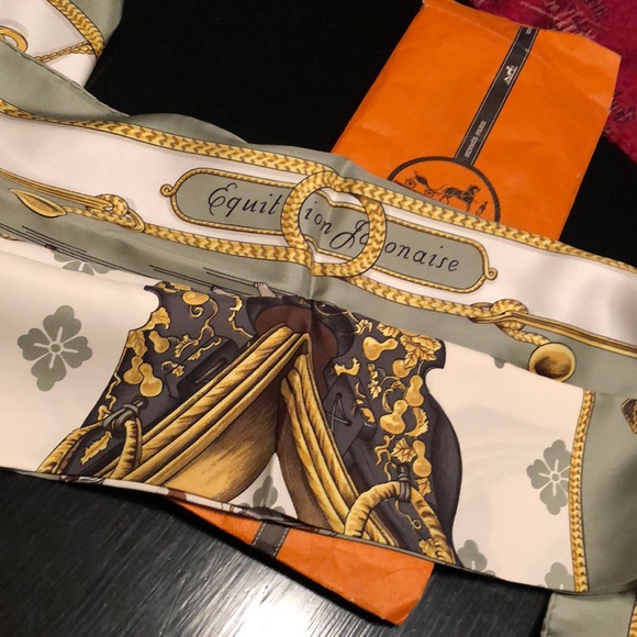 Hermès scarf new - Picture 6 of 8